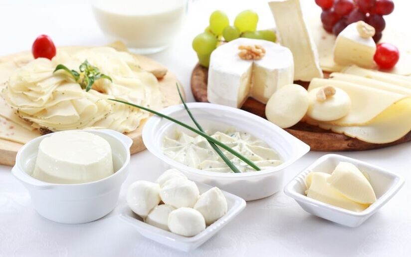 O quinto dia da dieta 6 pétalas é dedicado ao uso de queijo cottage, iogurte e leite. 